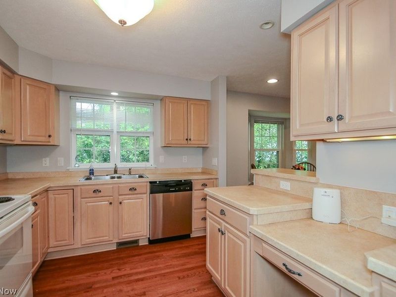 7839 Lake Shore Boulevard, Mentor on the Lake, OH 44060 Photo 33
