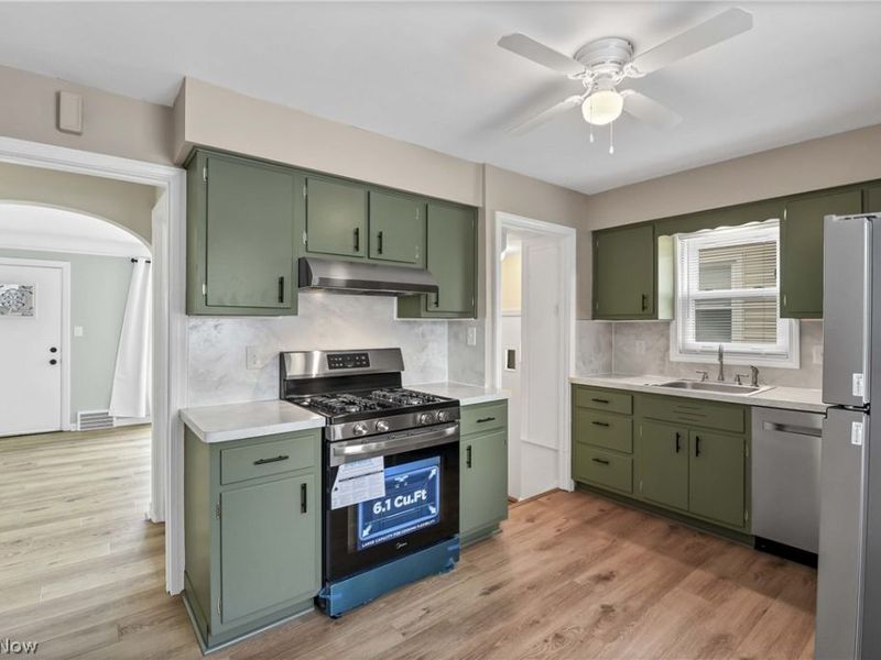 6207 Delora Avenue, Brooklyn, OH 44144 Photo 12
