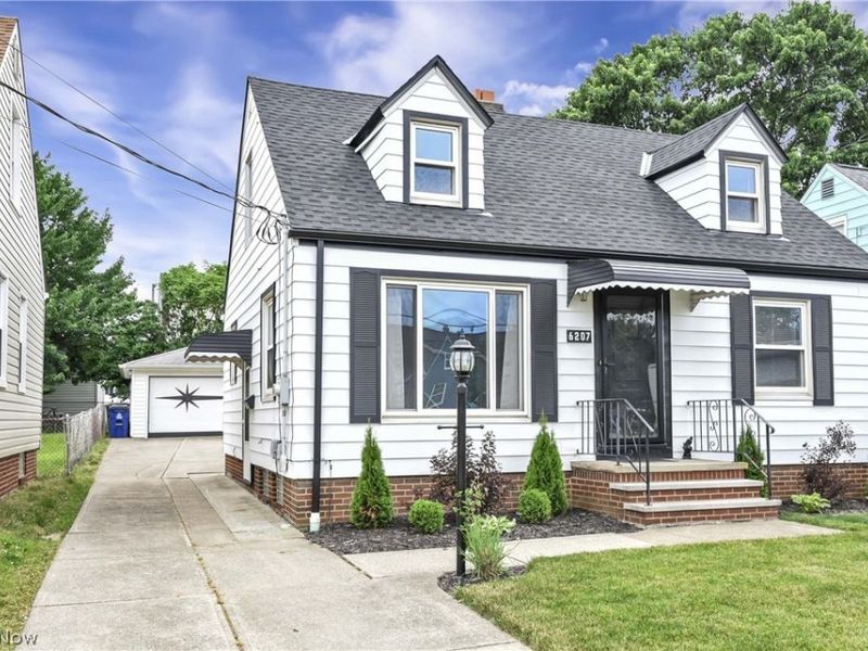 6207 Delora Avenue, Brooklyn, OH 44144 Photo 2