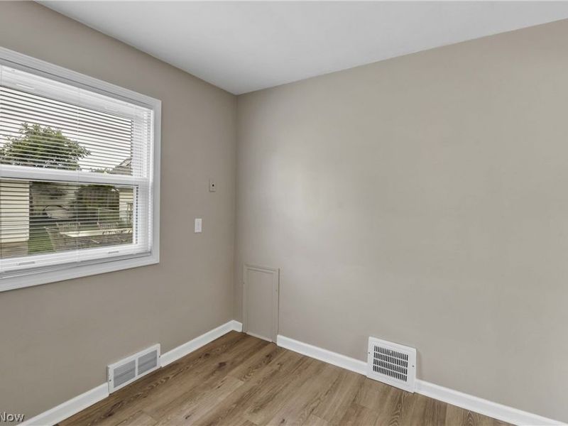 6207 Delora Avenue, Brooklyn, OH 44144 Photo 21