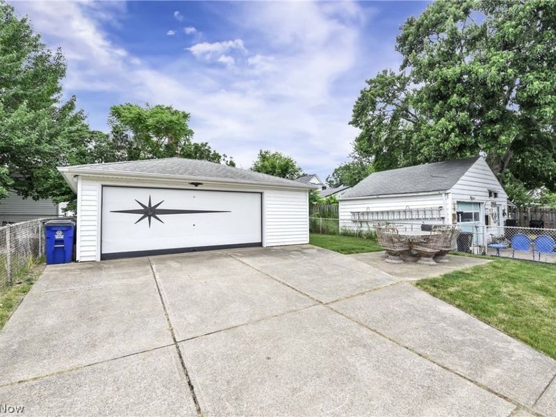 6207 Delora Avenue, Brooklyn, OH 44144 Photo 7