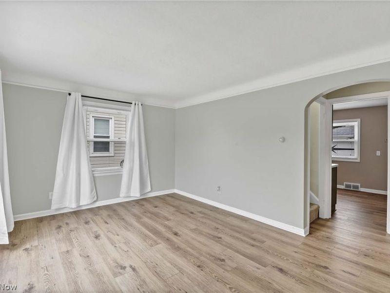 6207 Delora Avenue, Brooklyn, OH 44144 Photo 9