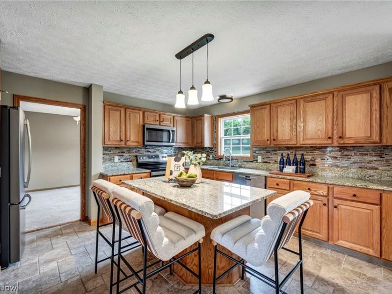 690 River Bend Boulevard, Kent, OH 44240 Photo 11