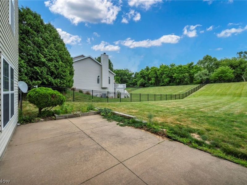 690 River Bend Boulevard, Kent, OH 44240 Photo 14
