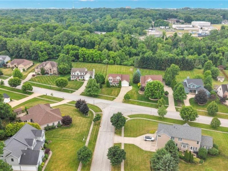 690 River Bend Boulevard, Kent, OH 44240 Photo 28