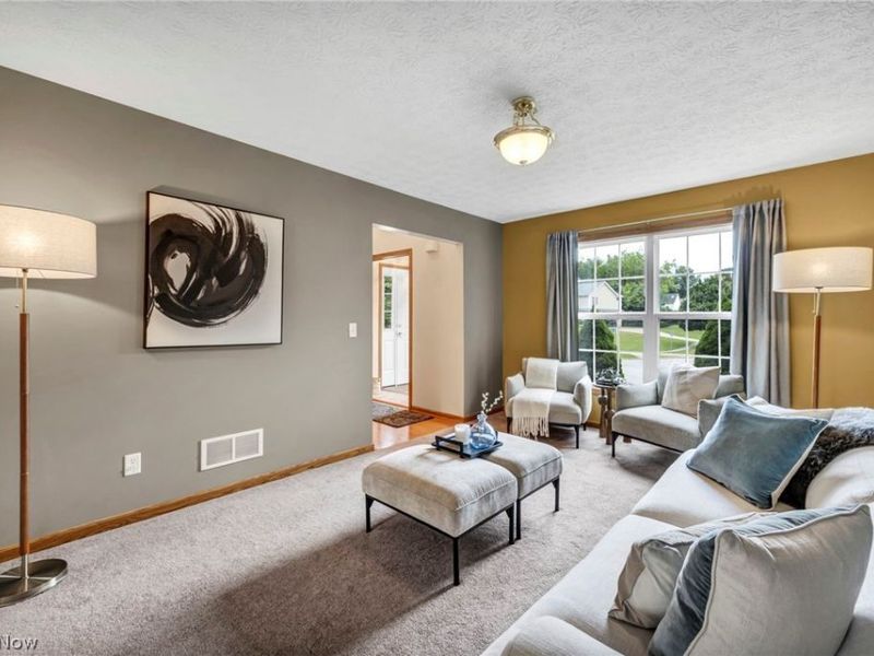 690 River Bend Boulevard, Kent, OH 44240 Photo 5