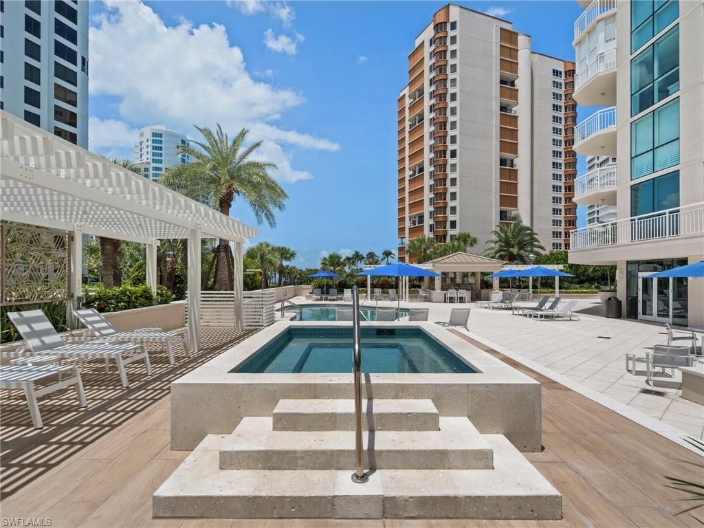 4255 Gulf Shore Blvd N, Unit 207, Naples, FL 34103 Photo