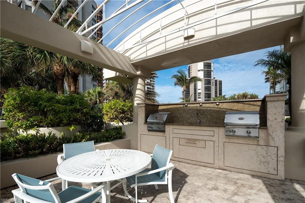 4255 Gulf Shore Blvd N, Unit 207, Naples, FL 34103 Photo