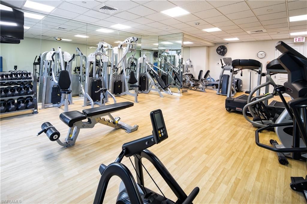 4255 Gulf Shore Blvd N, Unit 207, Naples, FL 34103 Photo