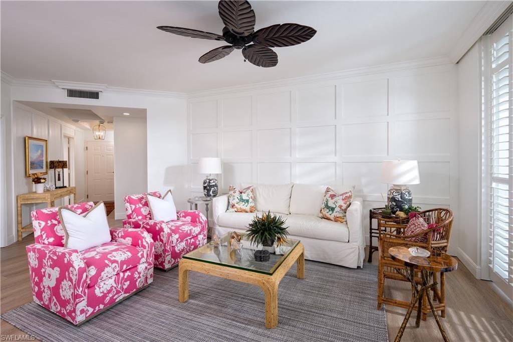4255 Gulf Shore Blvd N, Unit 207, Naples, FL 34103 Photo