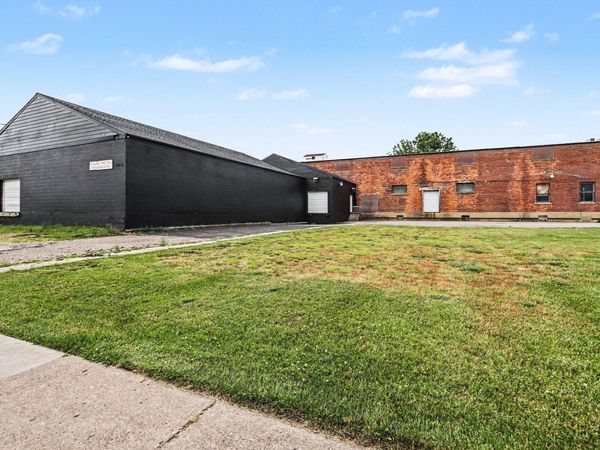 209 S Jefferson Street, Sturgis, MI 49091