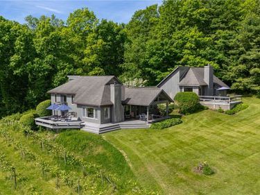5882 Seneca Point Road , Naples, NY 14512