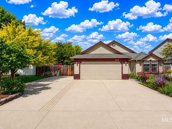 2717 S Harbour Springs, Nampa, ID 83686