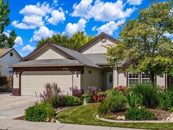 2717 S Harbour Springs, Nampa, ID 83686