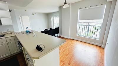 1627 SW 37th Ave , Unit 1102, Miami, FL 33145 Photo