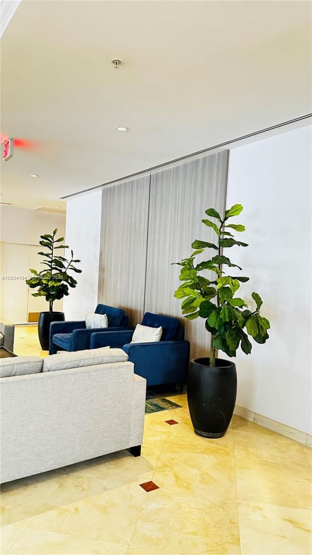 1627 SW 37th Ave , Unit 1102, Miami, FL 33145 Photo