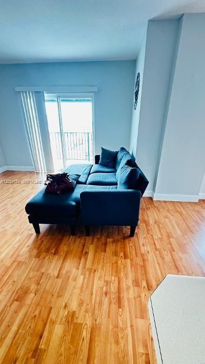 1627 SW 37th Ave , Unit 1102, Miami, FL 33145 Photo