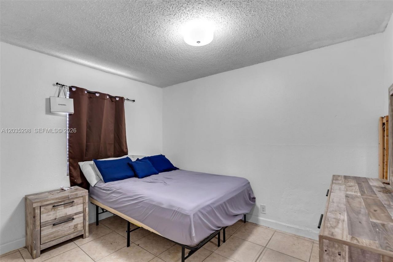 4522 NW 194th St, Miami Gardens, FL 33055 Photo