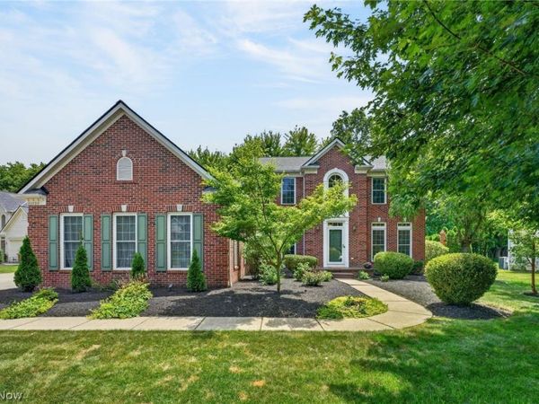 33999 Hickory Court, Avon, OH 44011