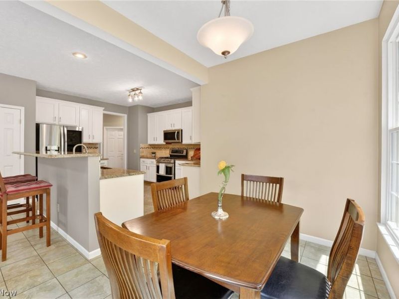 33999 Hickory Court, Avon, OH 44011 Photo 16