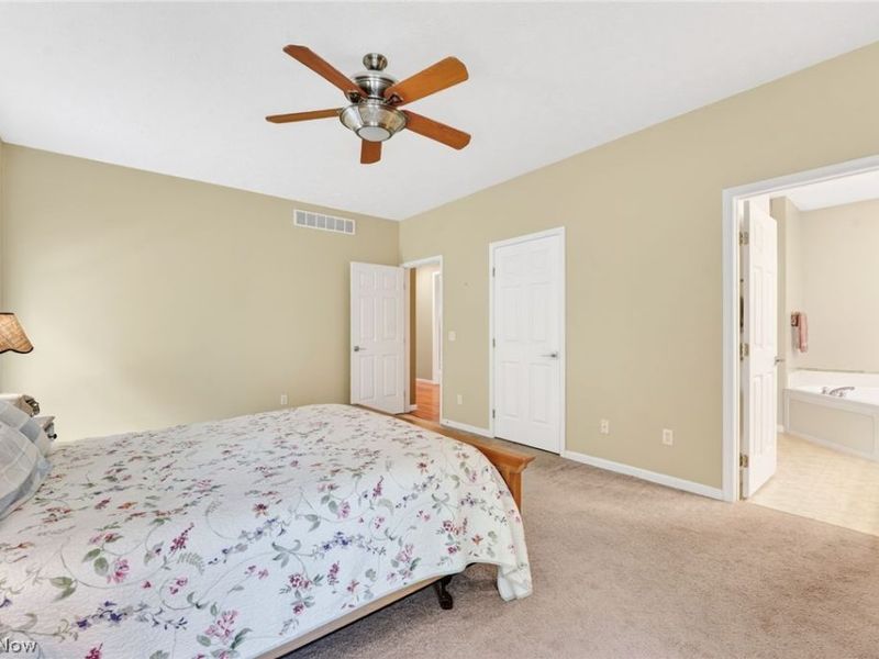 33999 Hickory Court, Avon, OH 44011 Photo 21