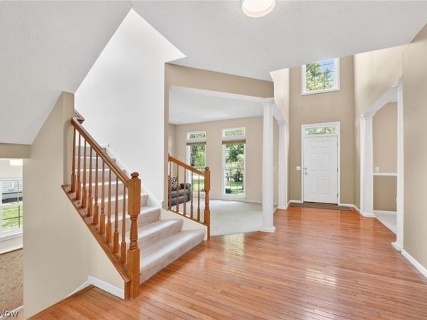33999 Hickory Court, Avon, OH 44011