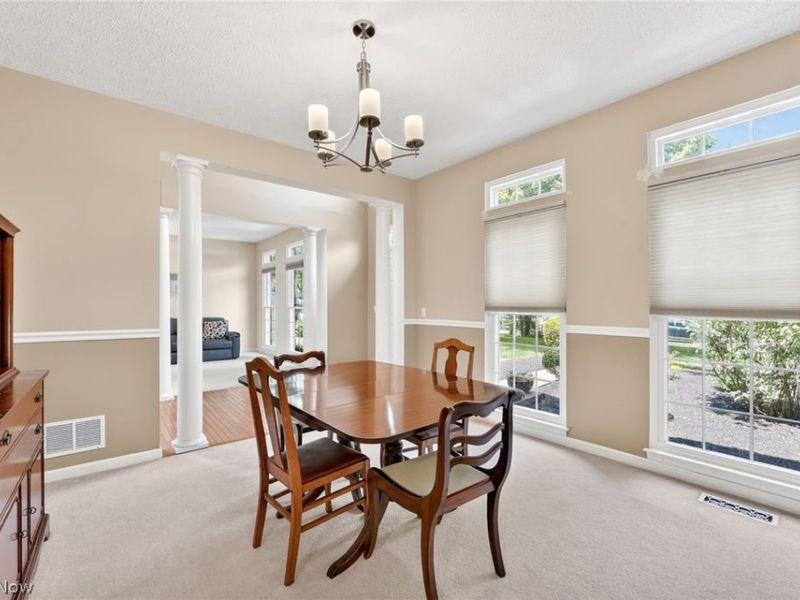 33999 Hickory Court, Avon, OH 44011 Photo 5