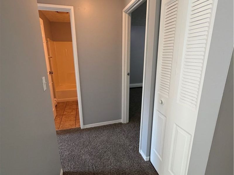 166 Kendall Avenue, Unit 3, Campbell, OH 44405 Photo 6