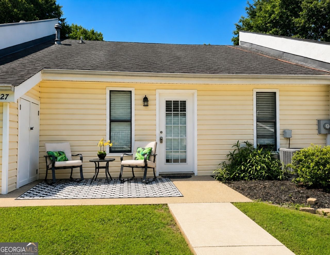 227 Goshen Lane, Woodstock, GA 30188 Main Photo