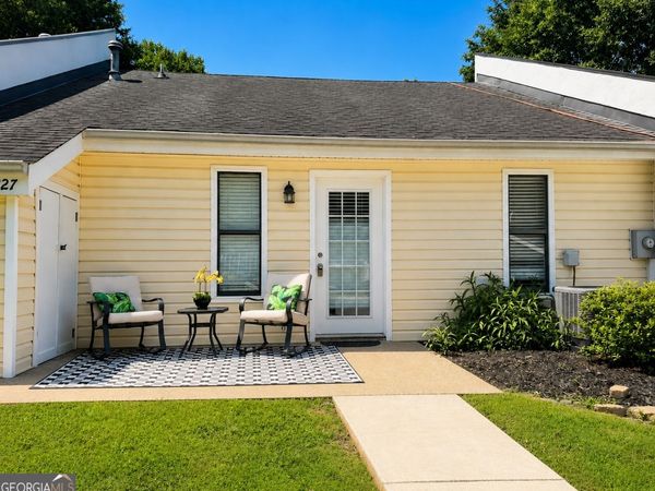 227 Goshen Lane, Woodstock, GA 30188