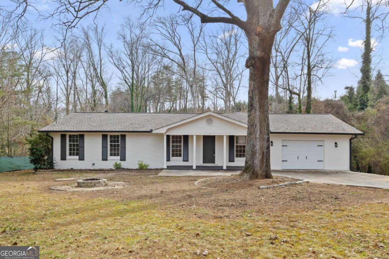 1180 Lakeshore Circle, Gainesville, GA 30501 Main Photo