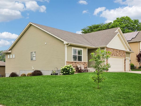 1616 SE Coralberry Drive , Ankeny, IA 50021