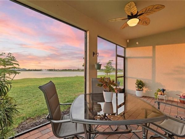 628 Parkshore Lake AVE, CAPE CORAL, FL 33993