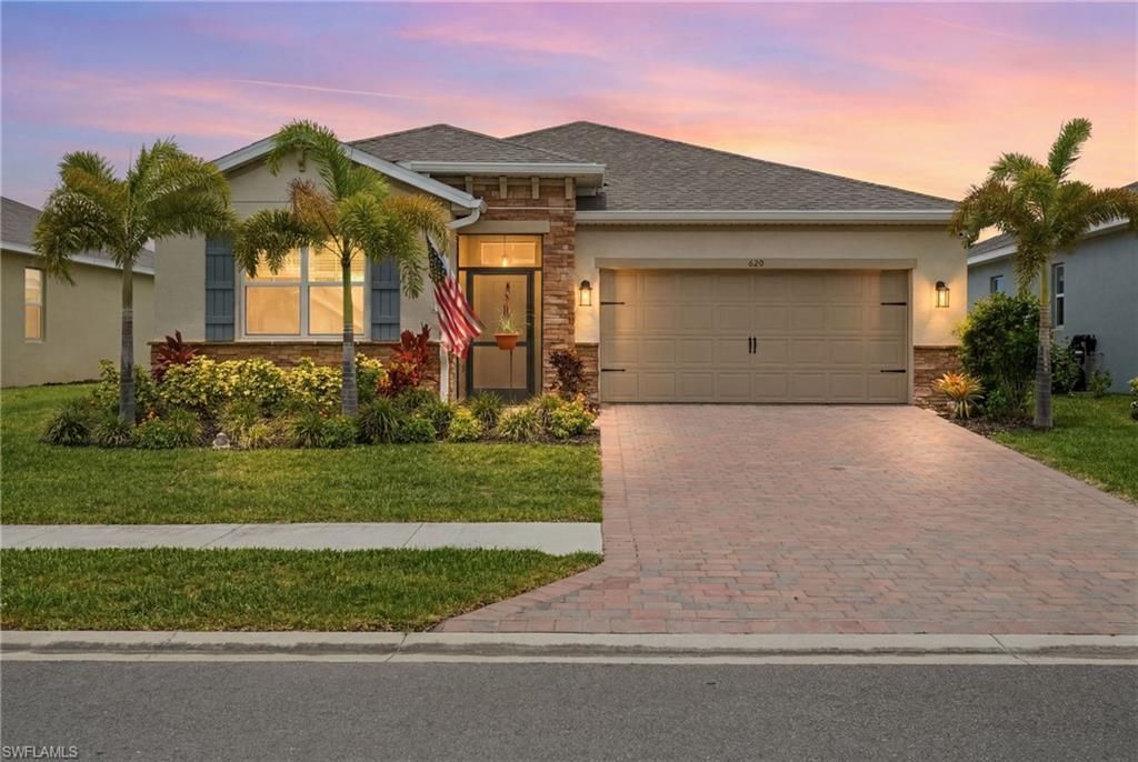 628 Parkshore Lake Ave, Cape Coral, FL 33993 Photo