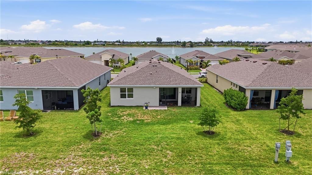 628 Parkshore Lake Ave, Cape Coral, FL 33993 Photo