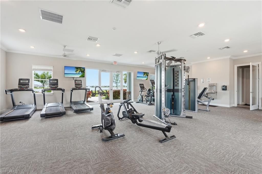 628 Parkshore Lake Ave, Cape Coral, FL 33993 Photo