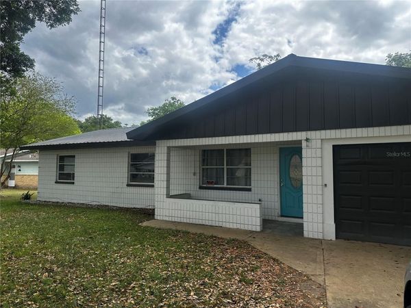26 LAKE COURT LOOP , OCALA, FL 34472