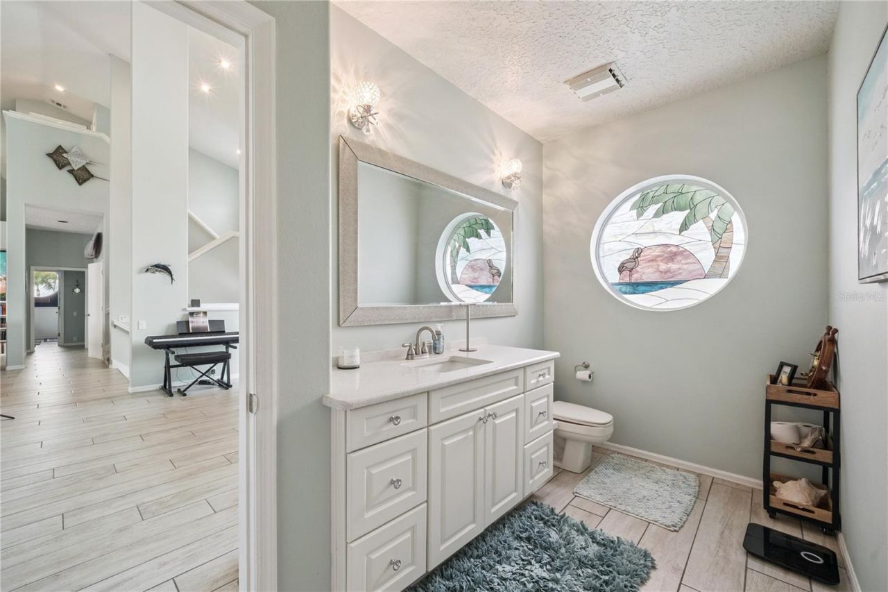 807 Chipaway Drive, Apollo Beach, FL 33572 Photo