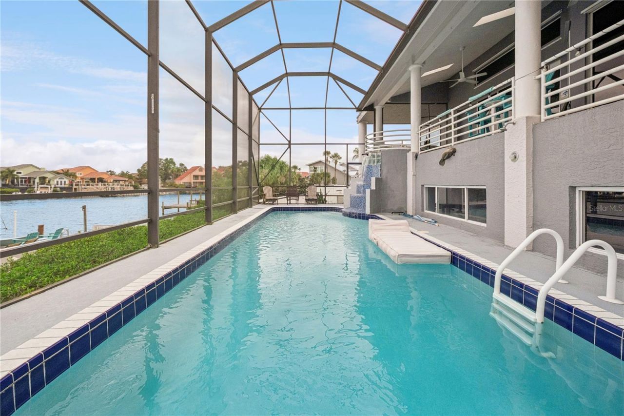 807 Chipaway Drive, Apollo Beach, FL 33572 Photo
