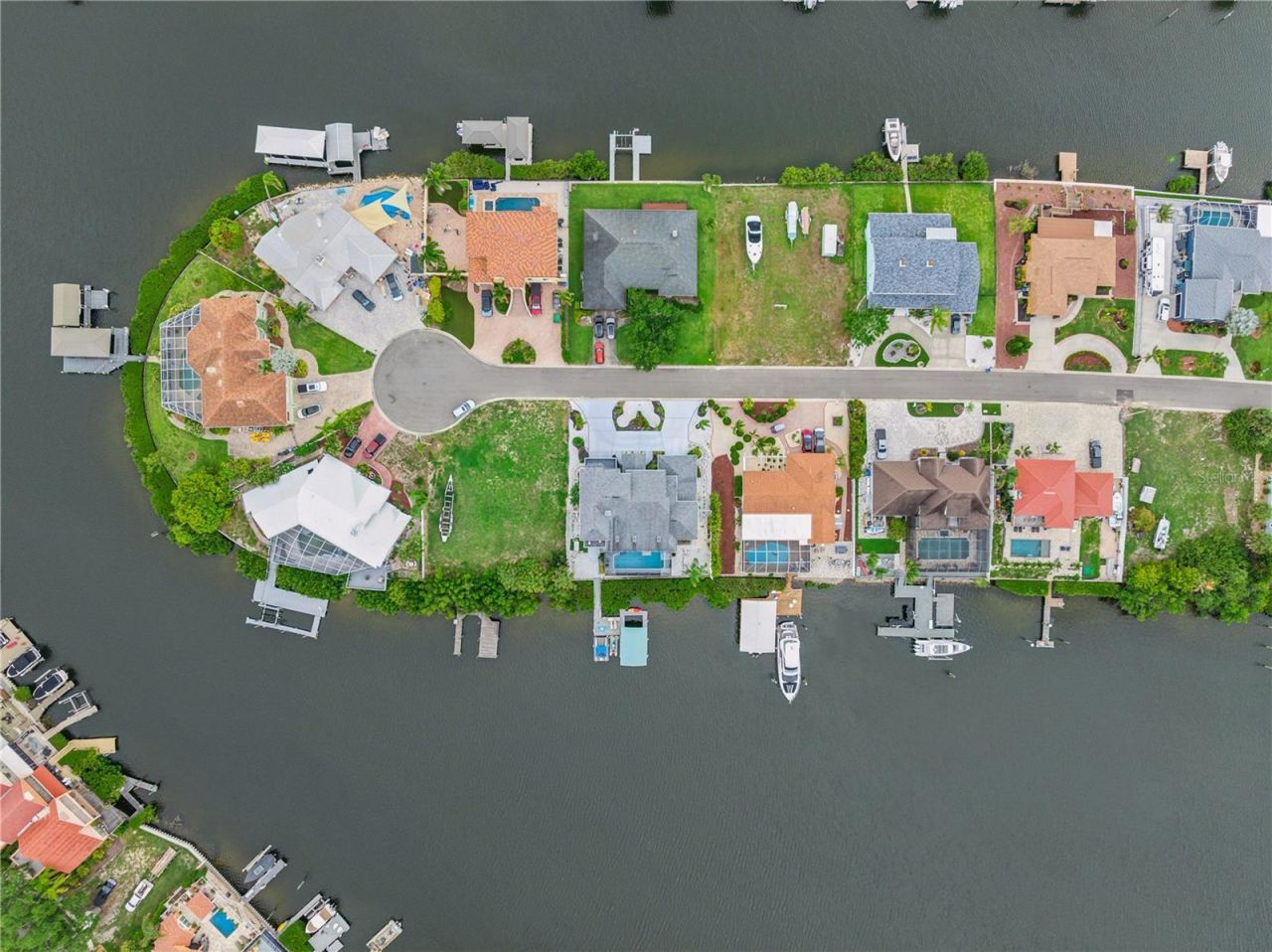 807 Chipaway Drive, Apollo Beach, FL 33572 Photo
