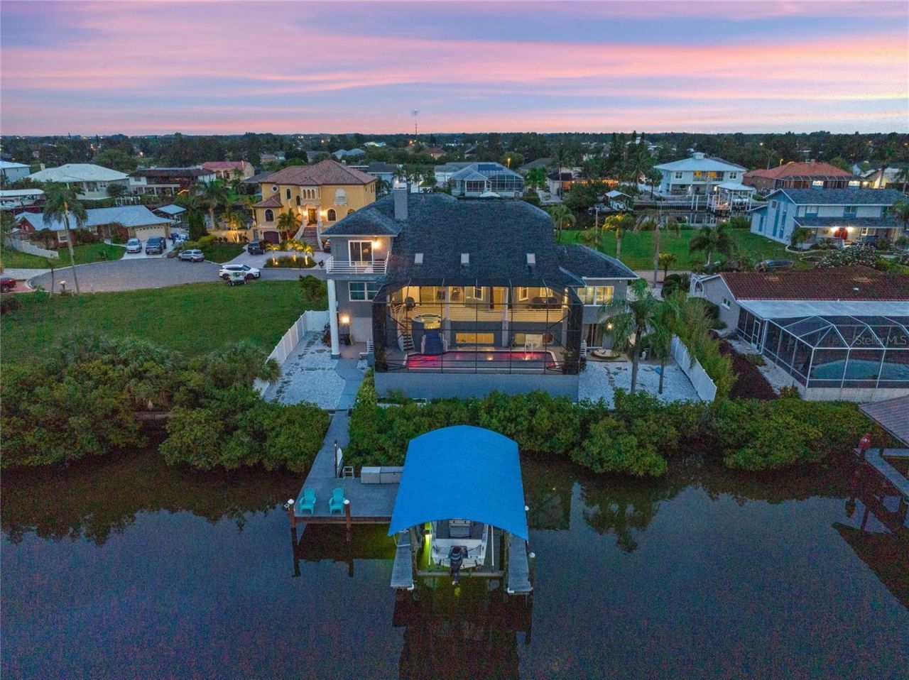 807 Chipaway Drive, Apollo Beach, FL 33572 Photo