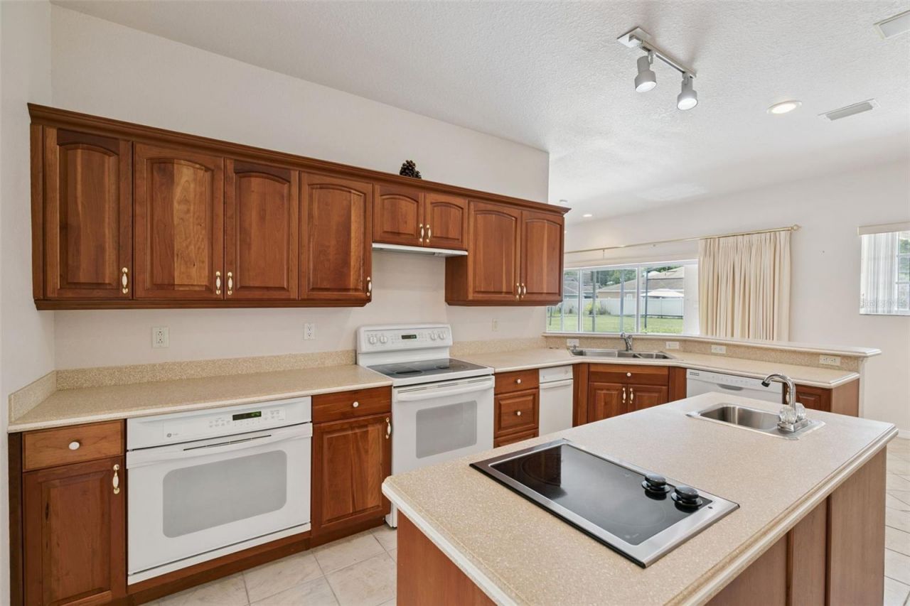 4984 Brook Road , Kissimmee, FL 34758 Photo