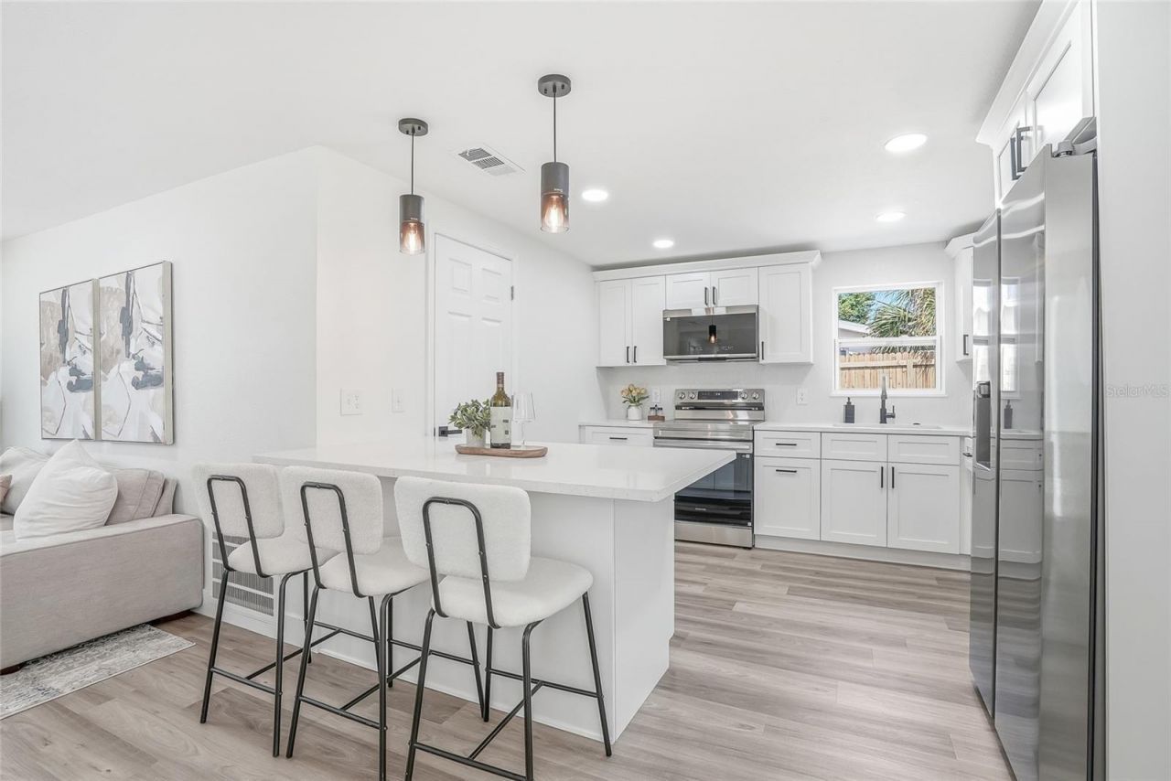 1004 Idlebriar Way , Tarpon Springs, FL 34689 Photo
