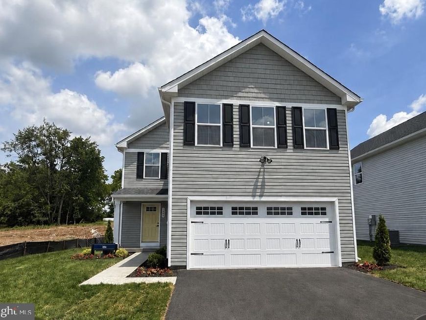 1406 Lieutenant Johnson Drive, Hagerstown, MD 21740 Main Photo