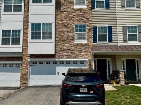 707 S TWIN LAKES BOULEVARD, NEWARK, DE 19711