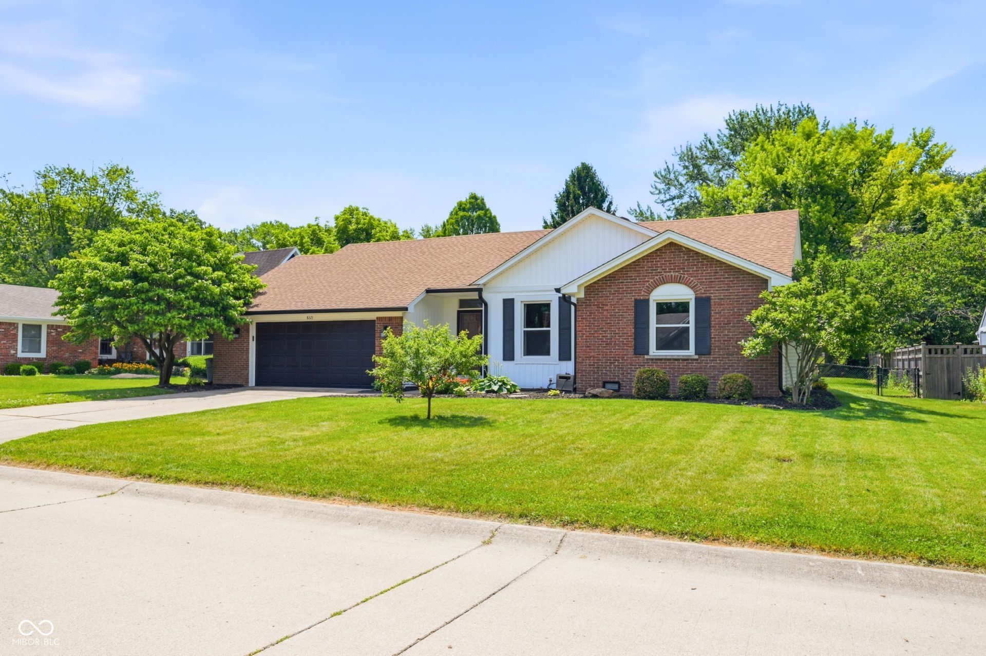 8321 Gallant Fox Drive, Indianapolis, IN 46217 Main Photo