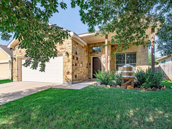 209 Geode LN , Jarrell, TX 76537