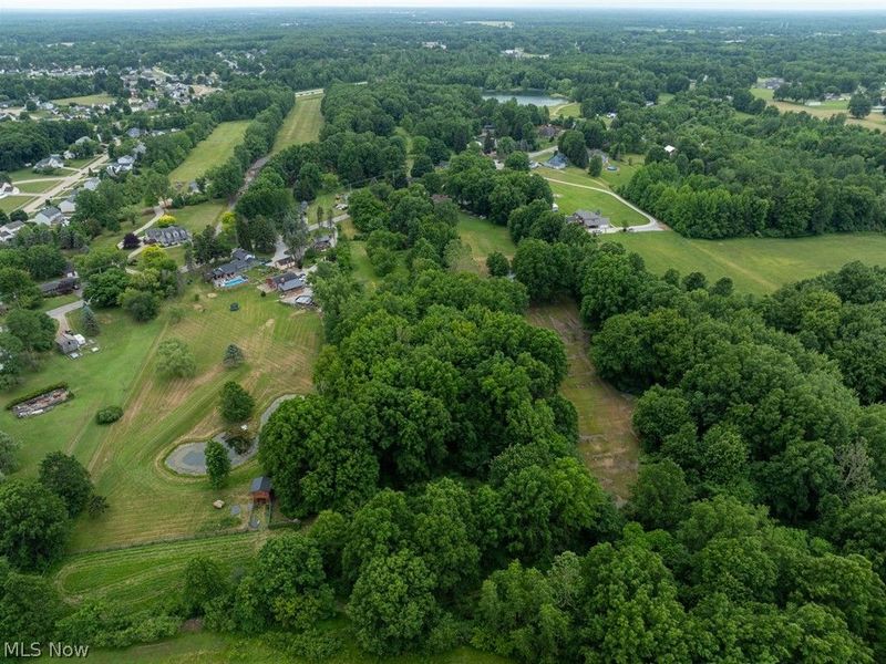 35176 Chestnut Ridge Road, North Ridgeville, OH 44039 Photo 2