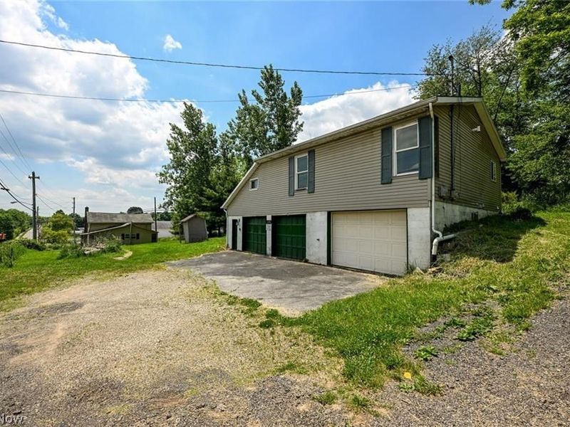 893 Norton Avenue, Barberton, OH 44203 Photo 30