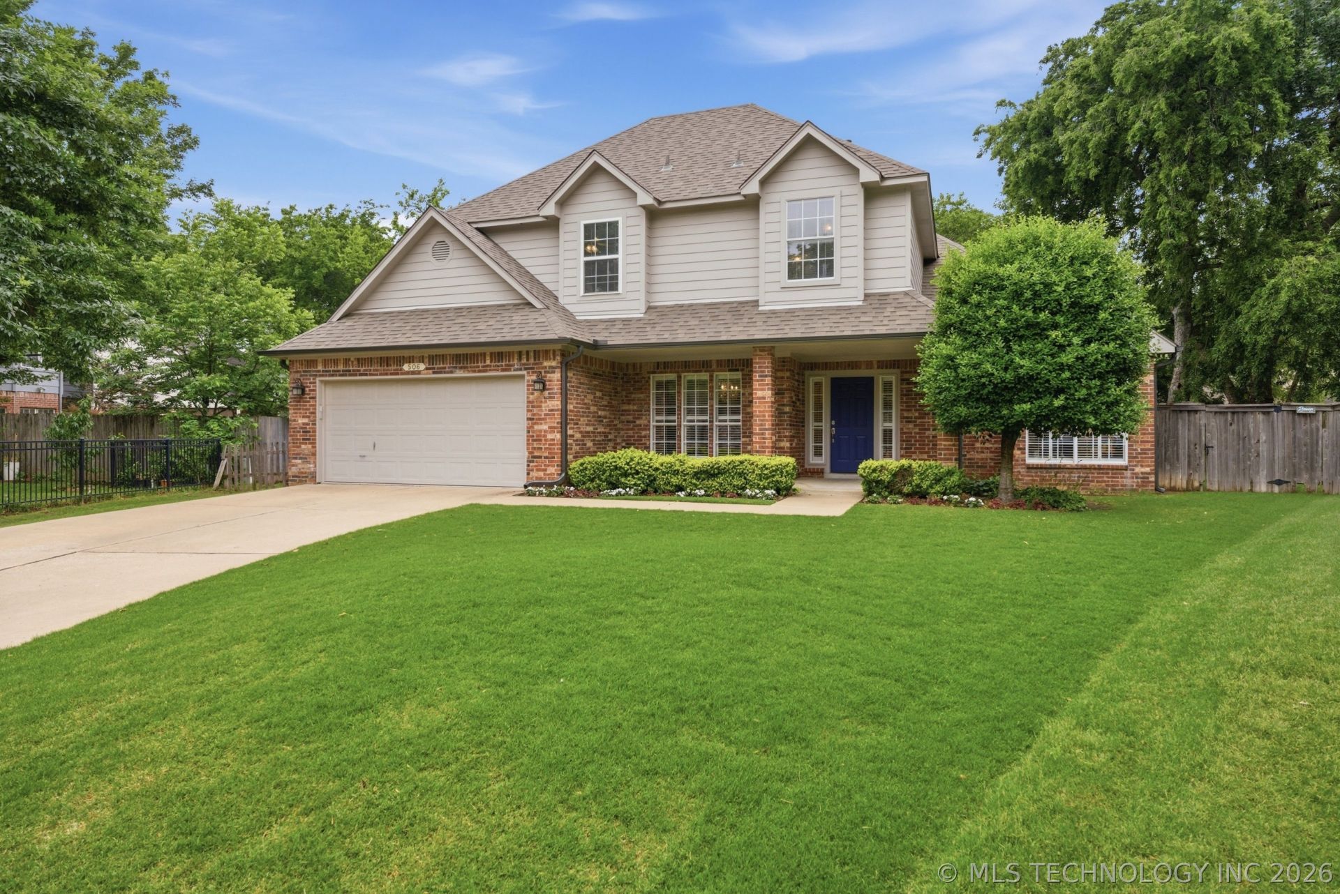 506 S Redwood Place , Broken Arrow, OK 74012 Main Photo